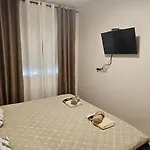 M 公寓 特雷比涅